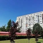 アパート Familijny *